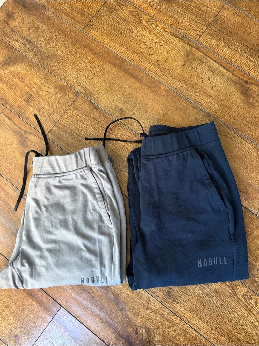 NOBULL Jogger Pants in Black and Tan
